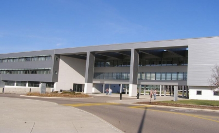 美国劳伦斯理工大学(南田)