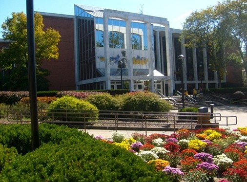 西弗吉尼亚大学(摩根城)