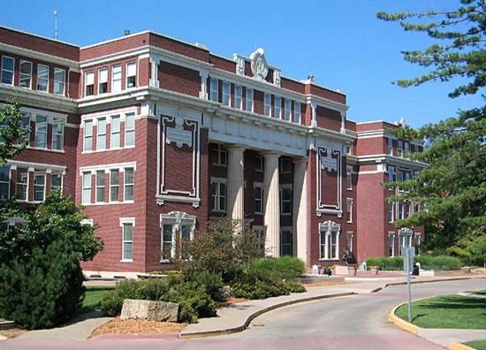 美国恩波利亚州立大学(恩波利亚) 美国恩波利亚州立大学(恩波利亚)