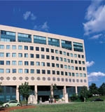 美国霍特国际商学院(剑桥)