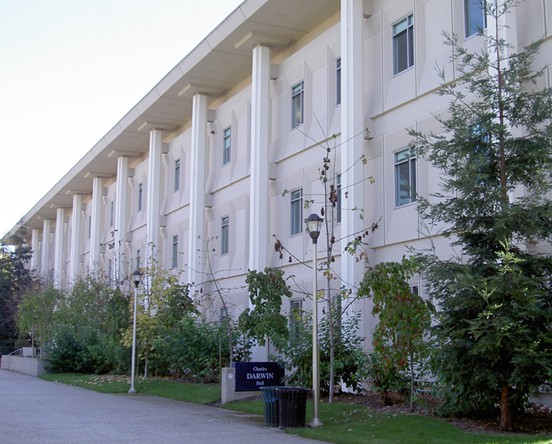 索诺马州立大学(罗奈尔德公园)