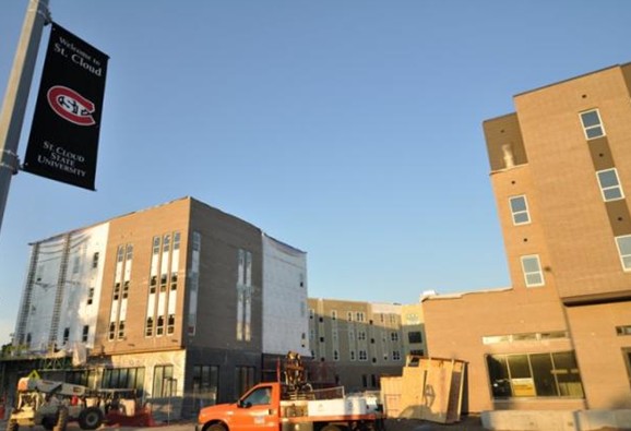 美国圣克劳德州立大学(圣克劳德) 美国圣克劳德州立大学(圣克劳德)