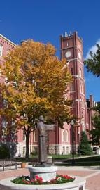 美国昆西大学(昆西)