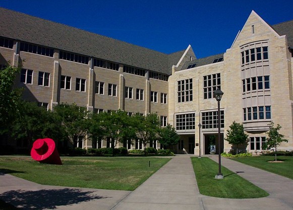 美国圣托马斯大学(圣保罗)