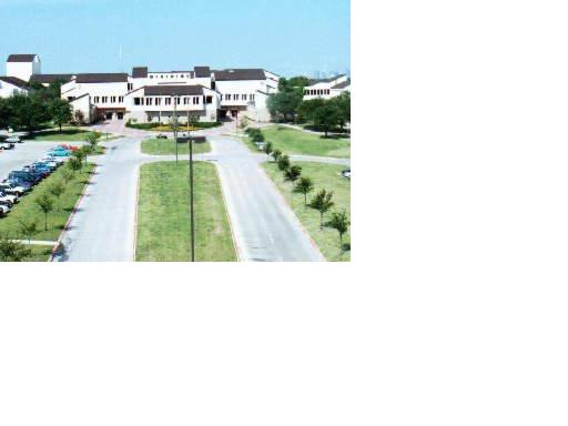 美国东菲尔德学院(麦斯基德)