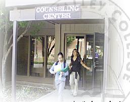 美国岱伯洛谷学院(欢喜山)