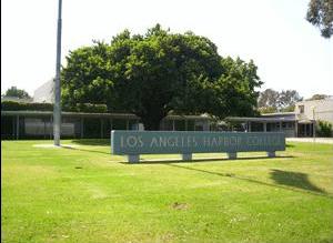 美国洛杉矶港口学院(威尔明顿) 美国洛杉矶港口学院(威尔明顿)