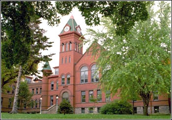 美国瓦利市州立大学(瓦利市)