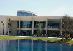 美国北奥兰治县社区学院区(阿纳海姆)