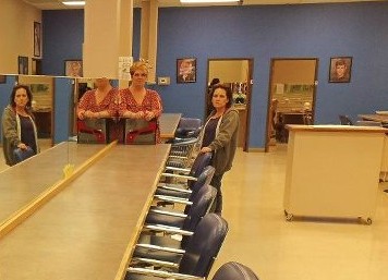 美国中央州立美容学院(俄克拉荷马市)