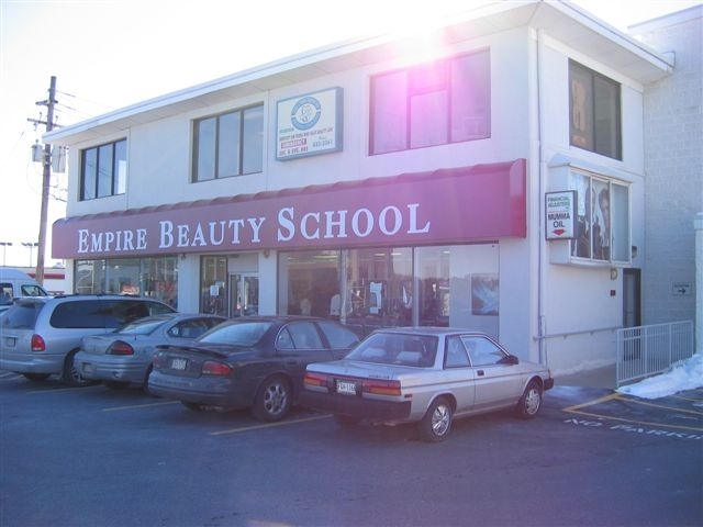 美国帝国美容学校劳雷尔泉分校(劳雷尔泉)