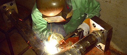 美国焊接培训与测试学院(艾伦敦)