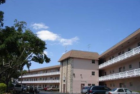 美国国际自然美容学校(劳德代尔)