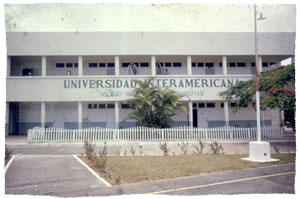 美国波多黎各泛美大学巴兰基塔斯分校(巴兰基塔斯)