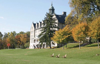 美国圣玛丽山神学院(埃米斯堡)