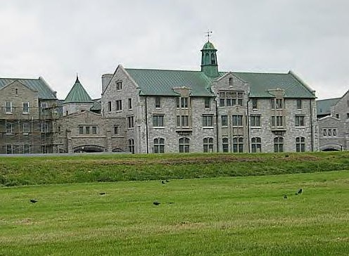 加拿大皇家军事学院