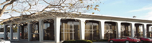 美国中海岸学院(萨利纳斯)