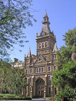 美国道格拉斯麦克阿瑟州立技术学院(奥普)