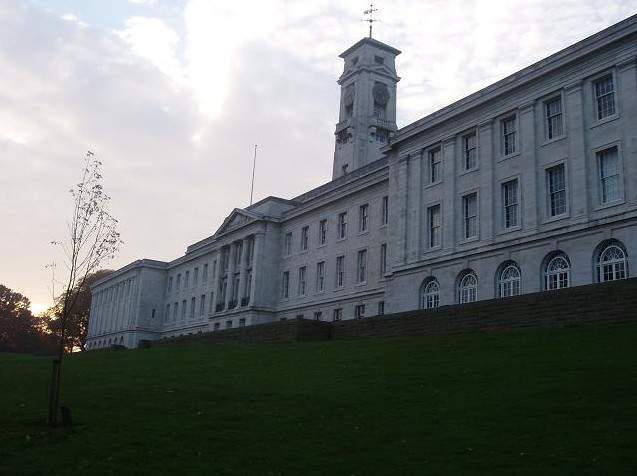 英国诺丁汉大学