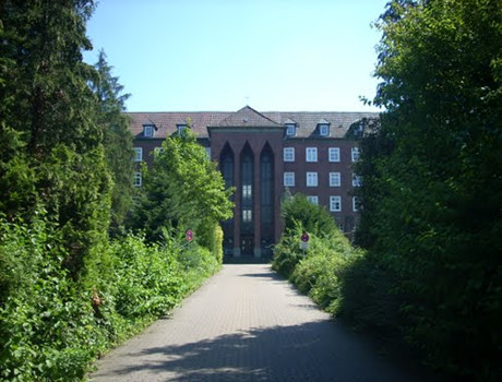 德国北莱茵-威斯特法伦州天主教高等专业学院
