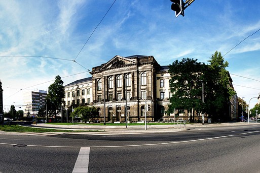 德国德累斯顿音乐学院