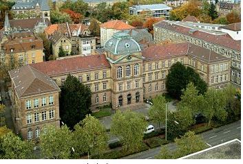 卡尔斯鲁厄工业大学（现名：卡尔斯鲁厄理工学院）