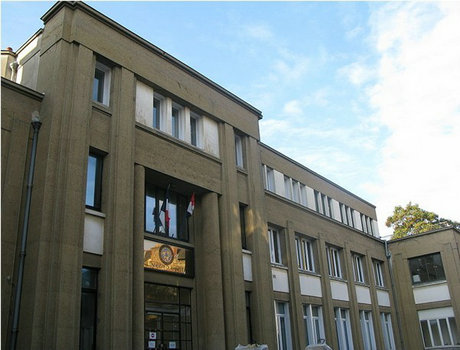 法国布列塔尼欧洲大学