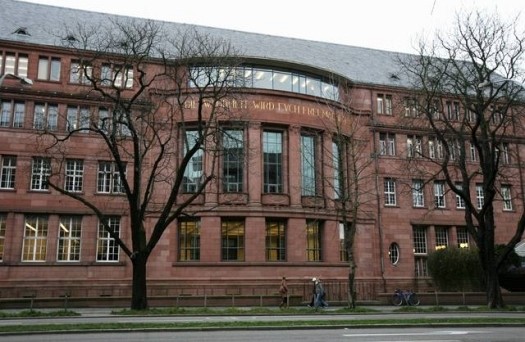 弗赖堡大学