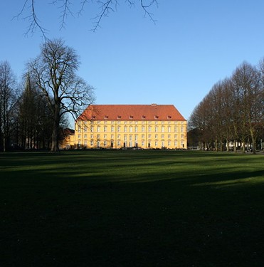 奥斯纳布吕克大学