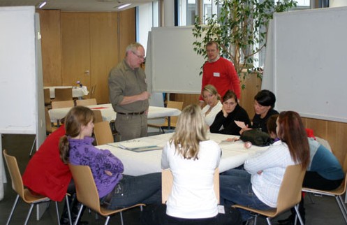 德国威斯巴登管理应用技术大学（现名：黑森警察与管理应用技术大学）