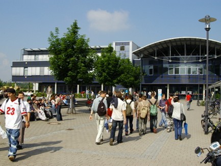 波恩-莱茵-锡格应用技术大学