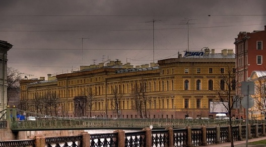 圣彼得堡国立宇航仪器制造大学