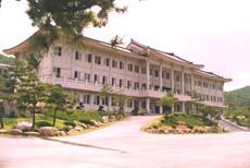 韩国灵山善学大学