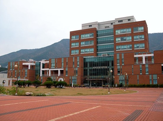 韩国釜山大学