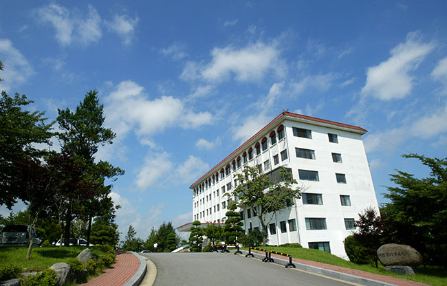 韩国忠清大学