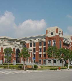 华东政法大学