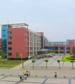 武汉科技学院外经贸学院