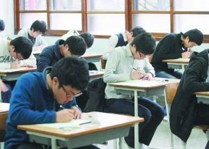 韩国SAT考试泄题 媒体斥“国耻”(图)