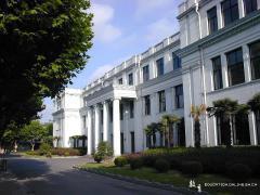 上海华贸学院 上海华贸学院