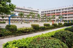 华成理工学校