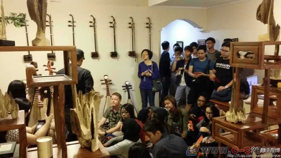 月泉琵琶 月泉琵琶