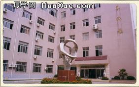 江苏省戏剧学院