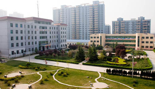 华夏技师学院