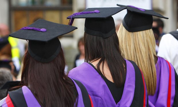 在英国大学的外国留学生数量下降