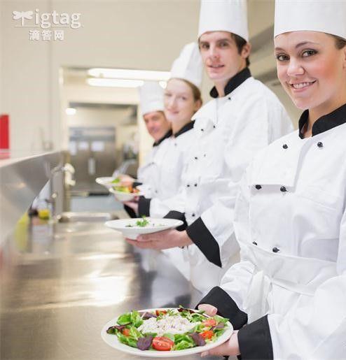 要求变高 中国厨师英文需四项全能 才能移民加拿大