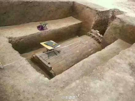 西安一大学现古墓 据悉历史悠远很可能是一座汉代古墓