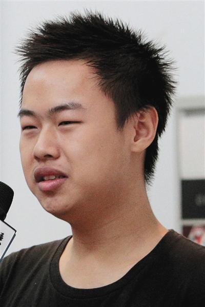 北京市理科状元李宇轩