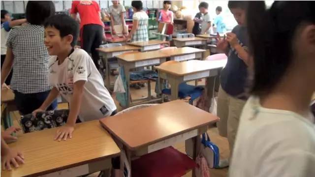 日本小学10元午餐引1300万余人观看