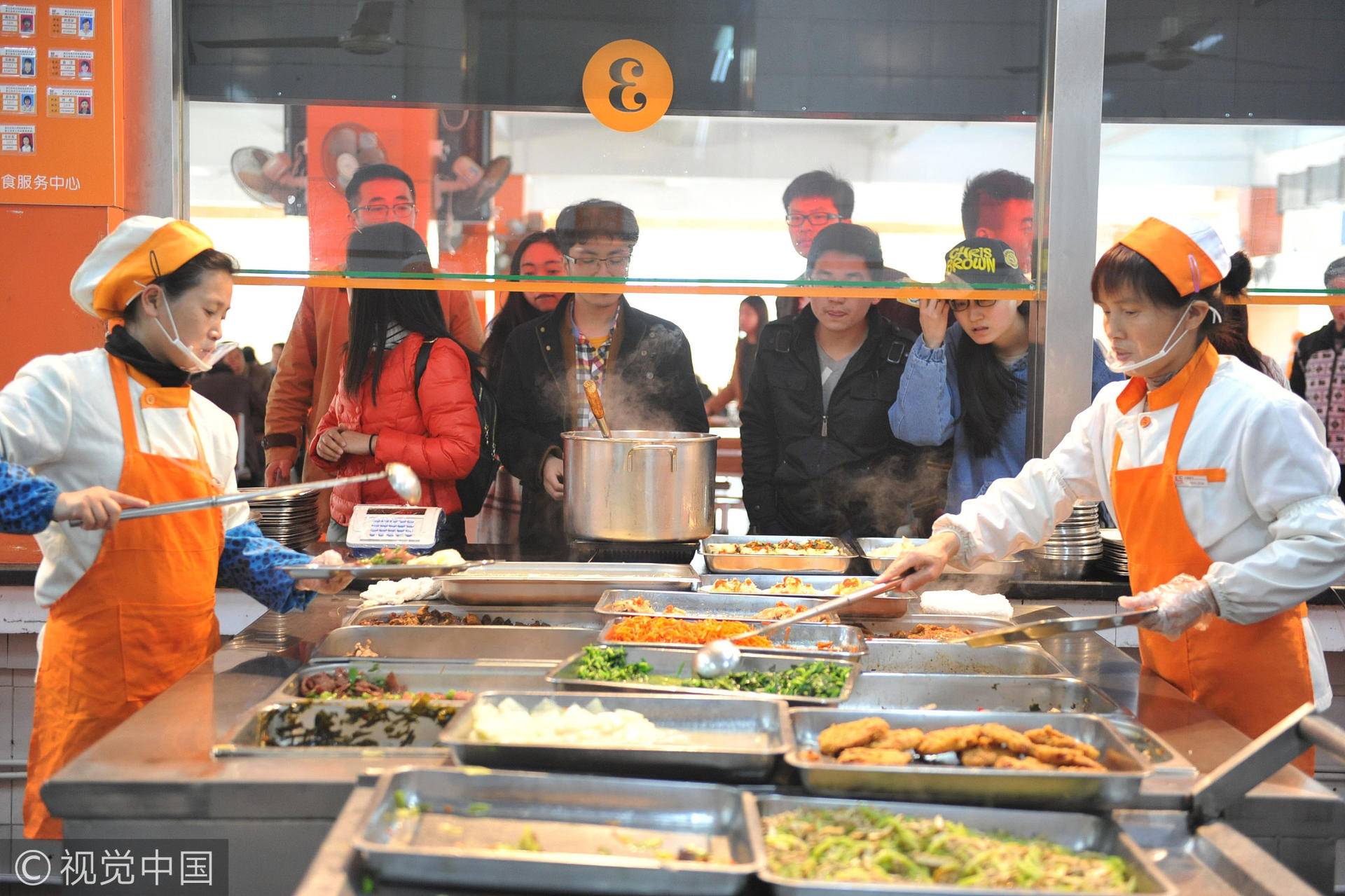 世纪未解之谜：大学食堂为什么这么难吃