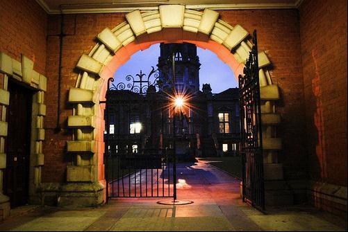 英国留学：皇家霍洛威——英国闹鬼最厉害的大学